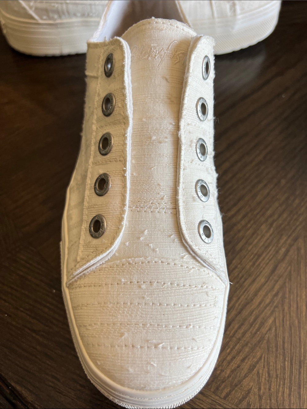 Casual Slip-On Platform Sneakers in Cream - Picture 3 of 5